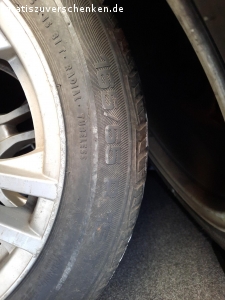 4 Reifen mit Felgen Marke Platin
