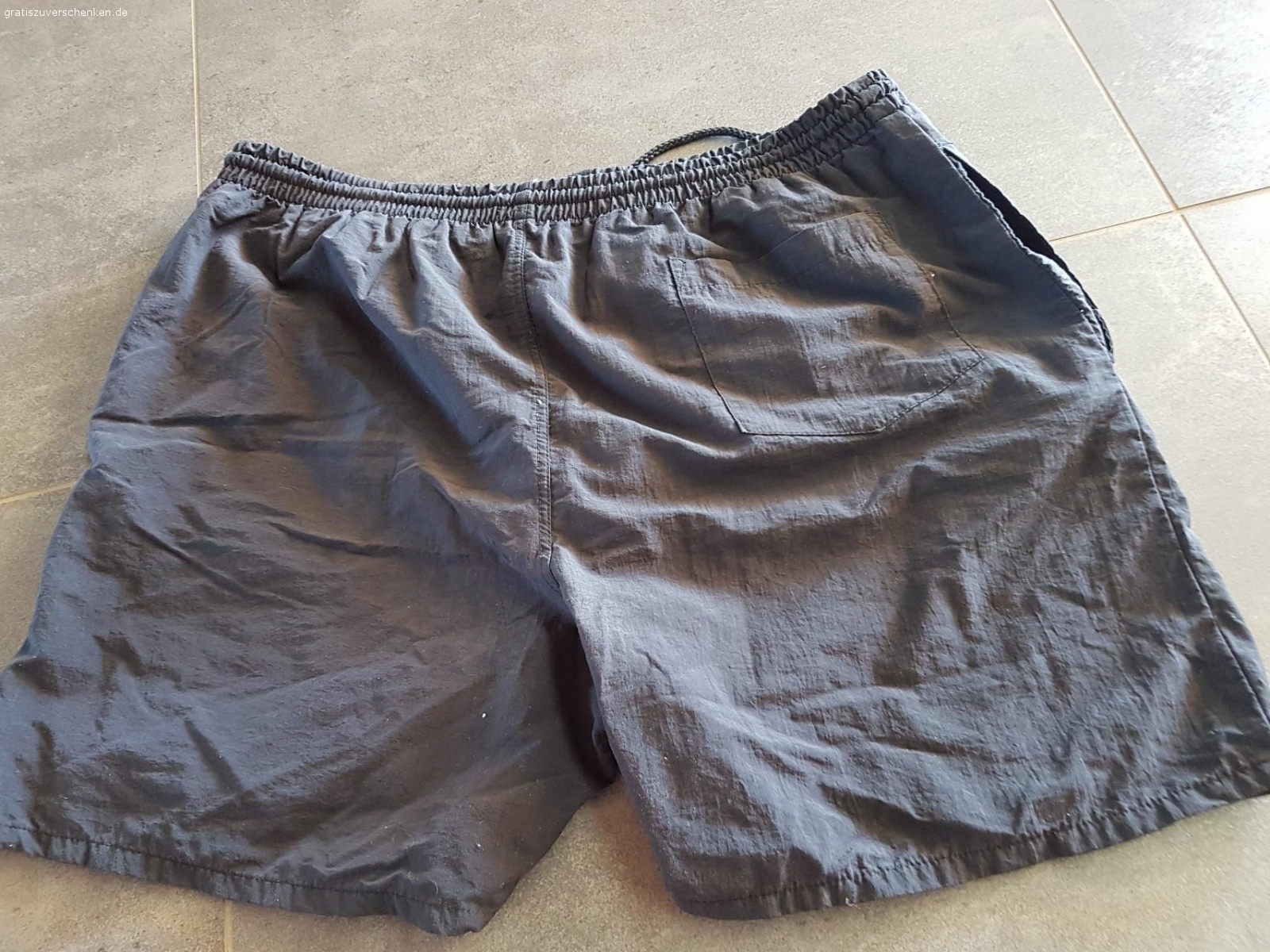 Badehose shorts. Guter Zustand 
etwas verblichen