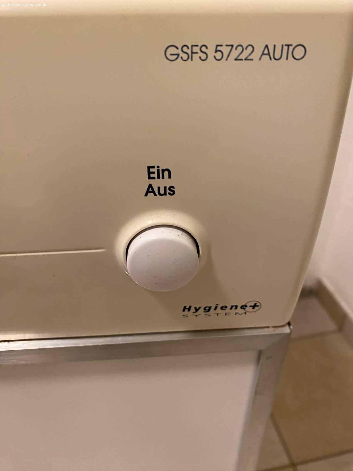 Bauknecht Spülmaschine ca.18 Jahre alt, Funktioniert n. Gut. Zu verschenken