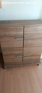 Couch mit Schlaffunktion und Schrank