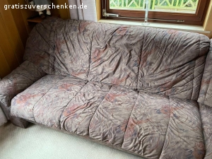 Couchgarnitur /  Sofa zu verschenken. sehr gut gepflegtes
und wenig benutzes Sofa
Nichtraucher und Tierfreier Haushalt

Privatverkauf - keine Garantie…
