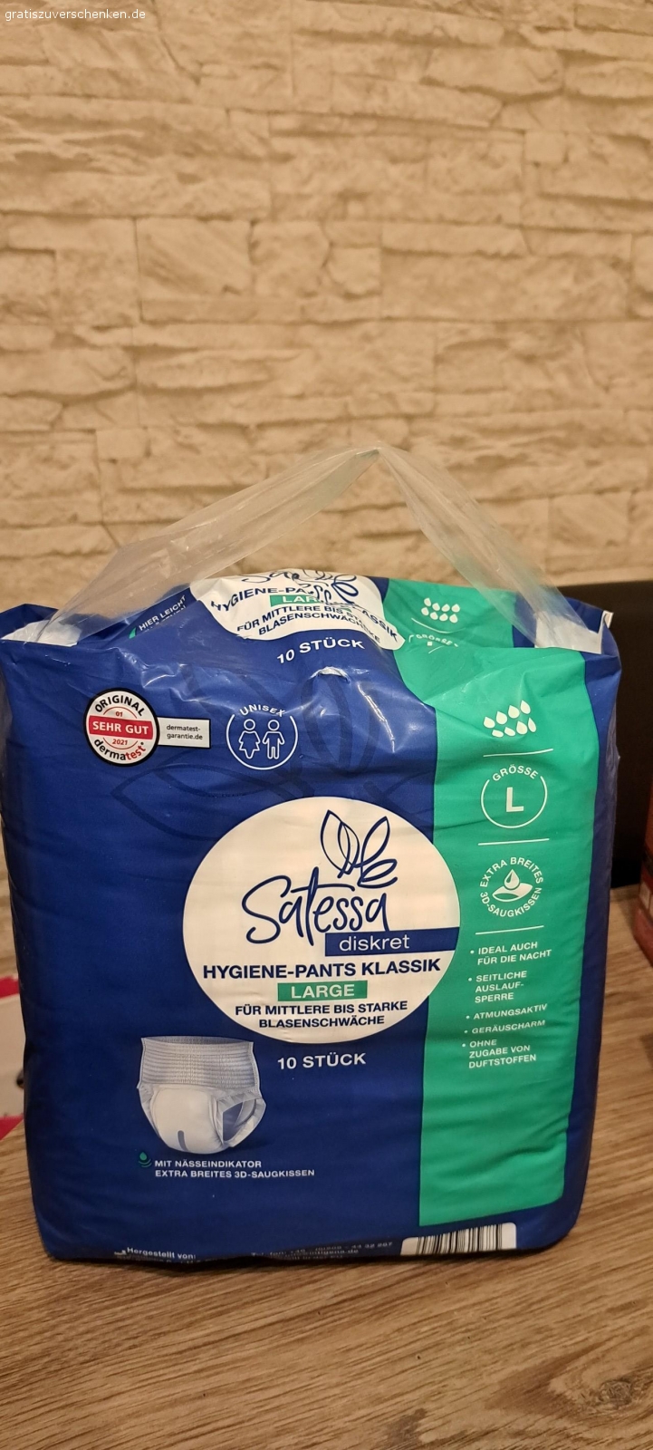 Damenbinden. Mehrere Packungen vorhanden
