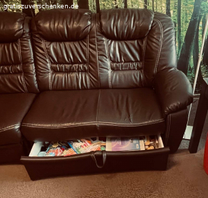 Ecksofa braun. Wohnsitz Ecksofa Braun mit leichte Gebrauchsspuren wie in Foto zu verschenken