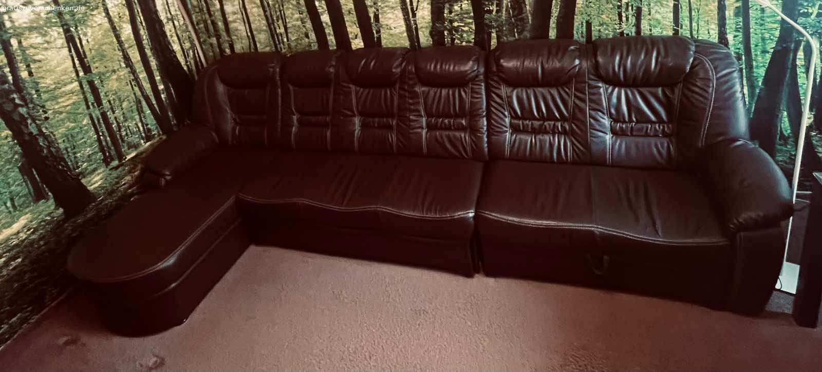 Ecksofa braun. Wohnsitz Ecksofa Braun mit leichte Gebrauchsspuren wie in Foto zu verschenken