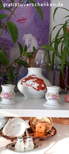 Geschirr,Vasen,Deko. Verschiedene Glas,Porzellan ,Artikel zu verschenken. ⚠️ ausser Vasen mit Drachen Handgemalt ⚠️ Peis nach Vereinbahrung am besten per Wats App anfragen