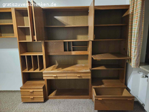 Jugendzimmer. Jugendzimmermöbel, Eiche Furnier, Farbton P38,
günstig abzugeben.
Schreibtischschrank 100cm
Regalschrank mit Svhublade und Klappe, 80cm
Regalschrank mit Tür, 2 Svhubladen und Fächer 50cm
Bettüberbau mit 2 Türen und 2 offenen Regalen 200cm
Bettkasten 100cm

Zimmereinrichtung steht in Berchtesgaden/Oberau