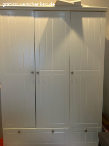 Kleiderschrank 3-türig