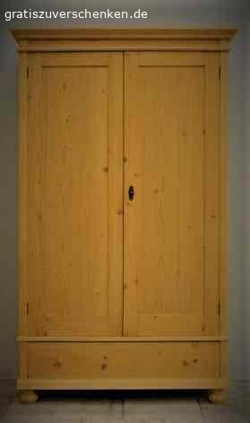 Kleiderschrank zu Verschenken! Möbel Gratis zu verschenken