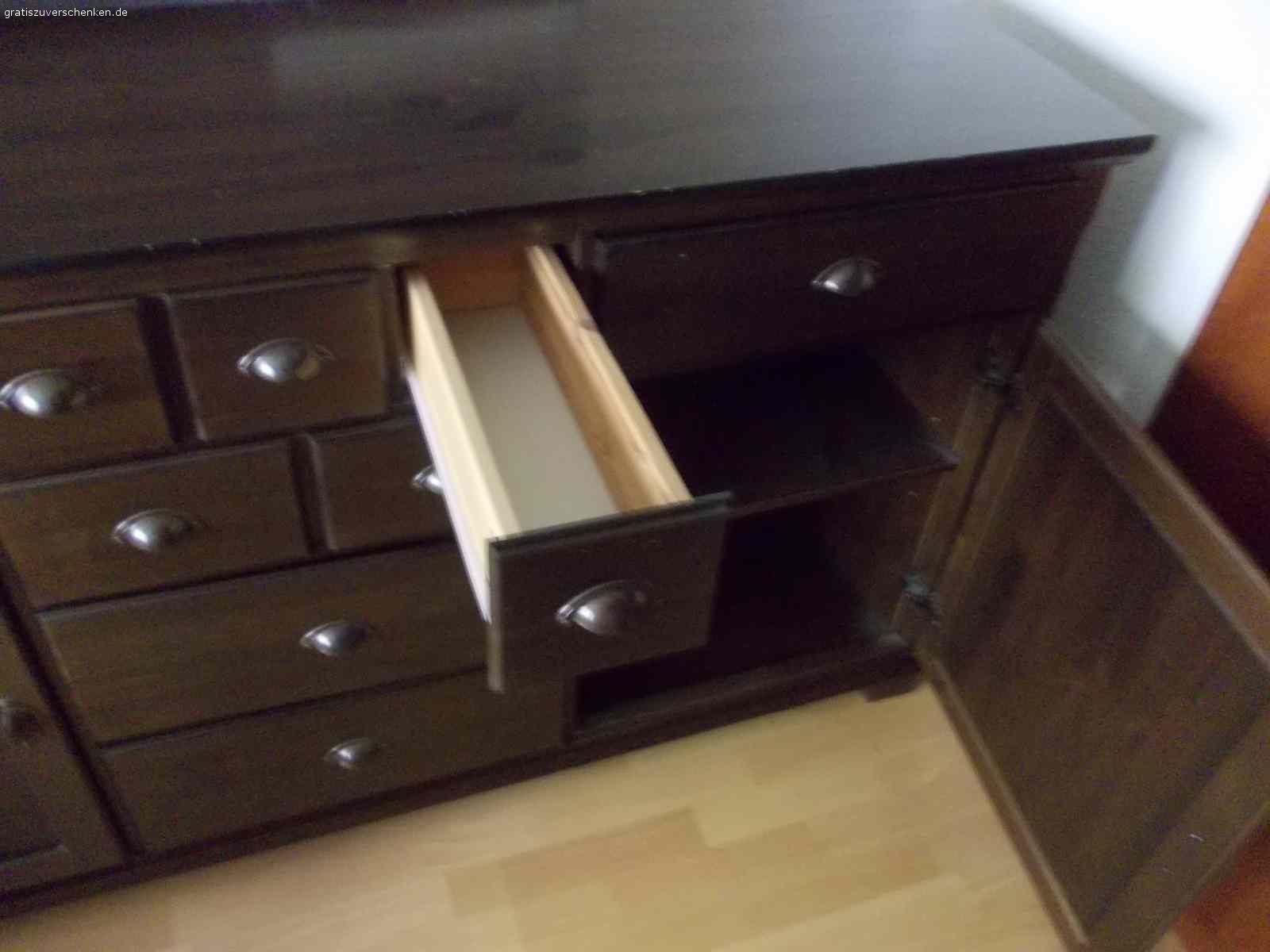möbel an selbstabholer zu verschenken