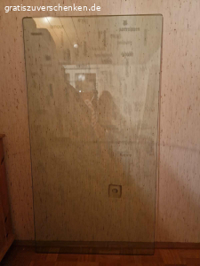 Tischplatte aus Glas. Hallo zusammen,

Ich verschenke diese Tischplatte aus Glas mit dem Wort „Liebe“ in ganz vielen Sprachen und Schriftzeichen.
Die Maße sind 150cm*80cm.

Die Glasplatte ist schwer und wir können beim Einladen helfen.
Liebe Grüße
Stefan