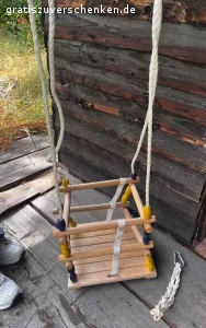 Vollholz Schaukel mit Klettergerüst