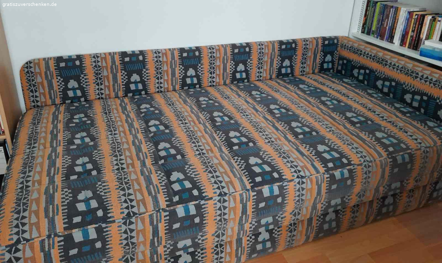 zu Verschenken: Sofabett (mit Bettkasten)