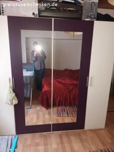 zu verschenken. guter Zustand wegen neu Anschaffung